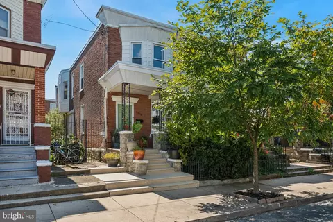 5308 Pine St, Philadelphia, PA 19143