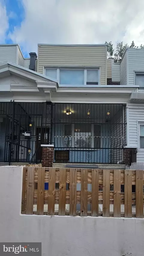 246 W Duncannon Ave, Philadelphia, PA 19120