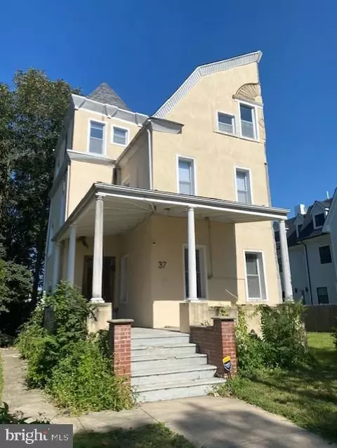 37 W Upsal St, Philadelphia, PA 19119