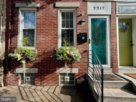 2217 Memphis St, Philadelphia, PA 19125