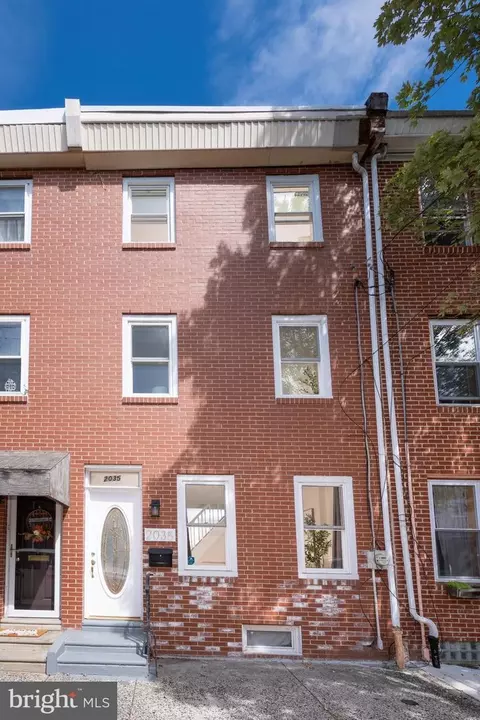 2035 E Sergeant St, Philadelphia, PA 19125