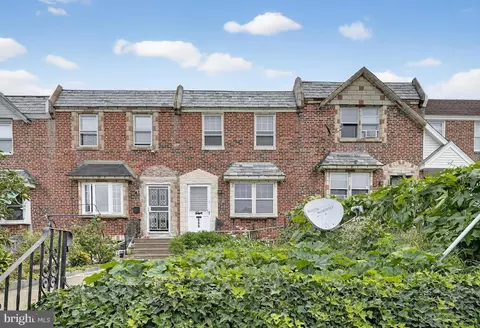 689 Mayfair St, Philadelphia, PA 19120