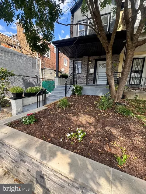 765 N 49th St, Philadelphia, PA 19139