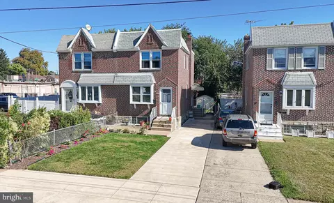 2013 Fuller St, Philadelphia, PA 19152