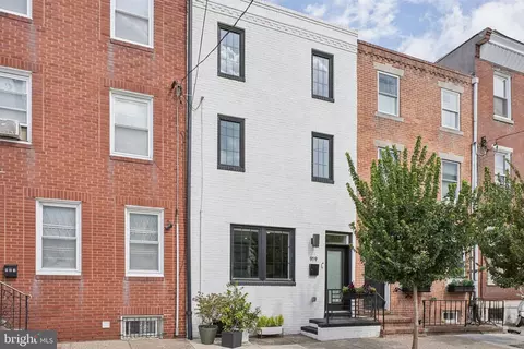 919 Reed St, Philadelphia, PA 19147