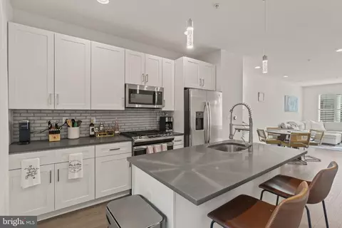 2544 S 2nd St, Philadelphia, PA 19148