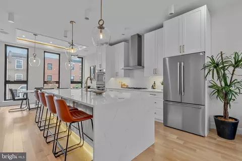 1101 Christian St #5, Philadelphia, PA 19147