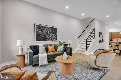 1126 Mifflin St, Philadelphia, PA 19148