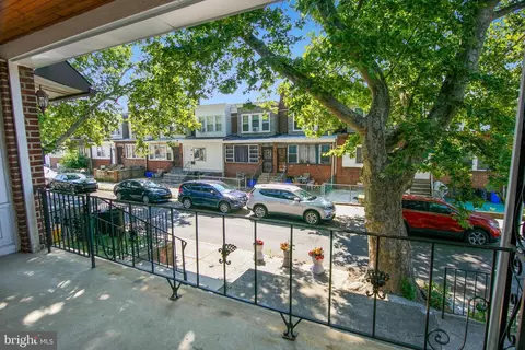7035 Wheeler St, Philadelphia, PA 19142