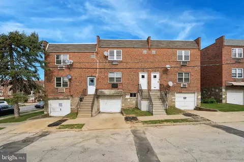 5914 Houghton St, Philadelphia, PA 19128
