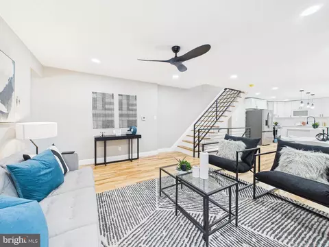 503 E Walnut Ln, Philadelphia, PA 19144