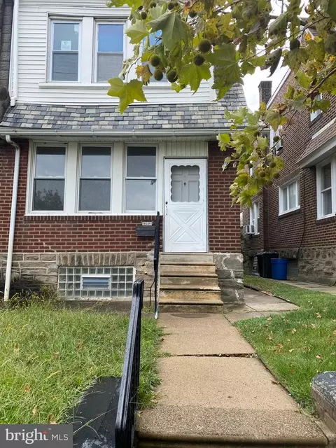 1352 Englewood St, Philadelphia, PA 19111