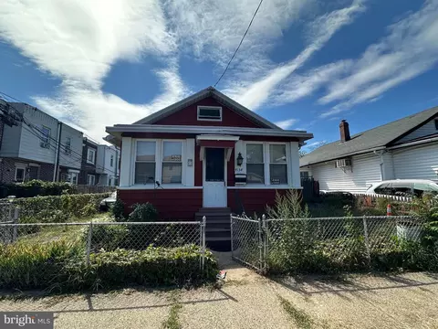 4134 E Howell St, Philadelphia, PA 19135