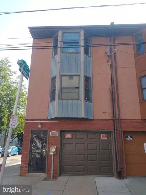 2111 N 18th St, Philadelphia, PA 19121