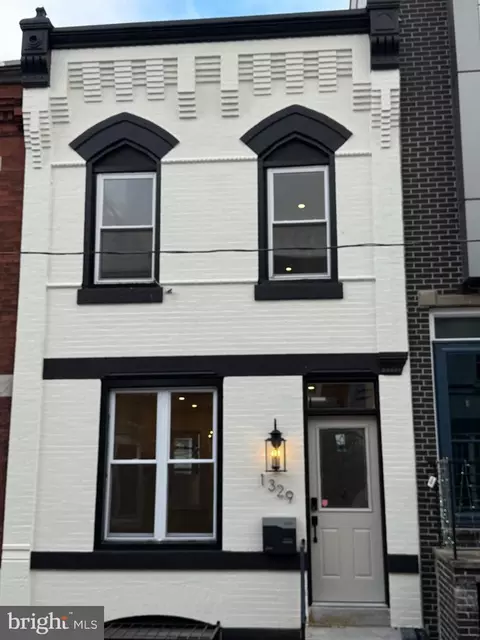 1329 N Dover St, Philadelphia, PA 19121
