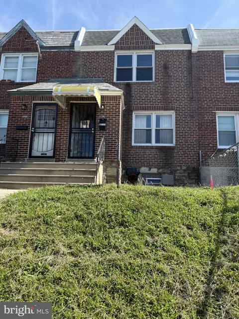 6725 Eastwood St, Philadelphia, PA 19149