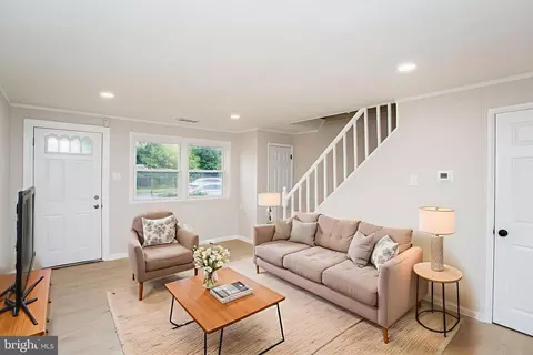 8542 Torresdale Ave, Philadelphia, PA 19136