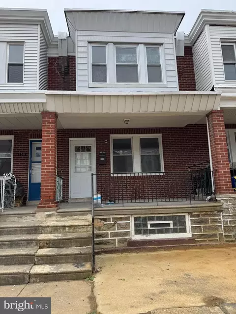 160 Roselyn St, Philadelphia, PA 19120