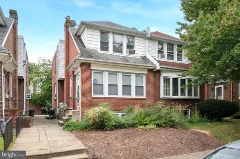 5033 Akron St, Philadelphia, PA 19124