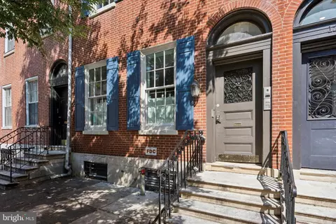 1215 Spruce St #301, Philadelphia, PA 19107