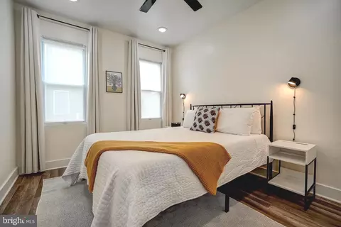 2203 Catharine St, Philadelphia, PA 19146