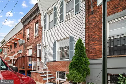 2543 S Franklin St, Philadelphia, PA 19148