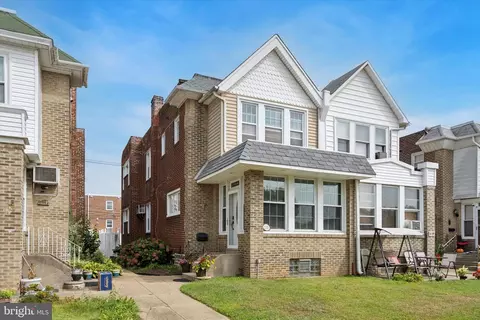 3137 Guilford St, Philadelphia, PA 19152