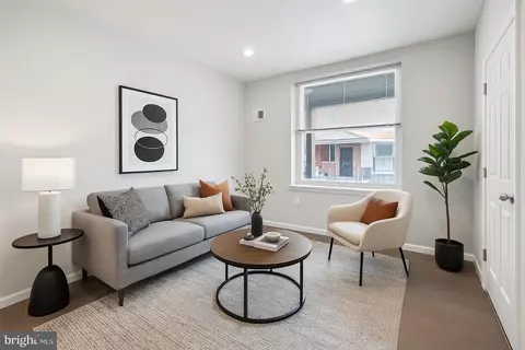 5224 Harlan St, Philadelphia, PA 19131