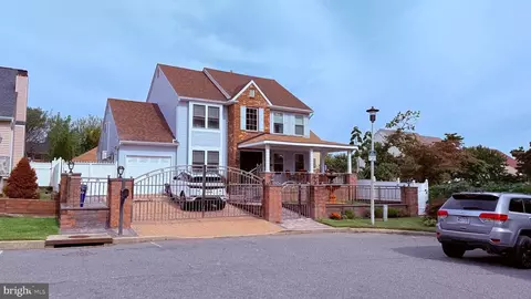 8905 Springview Rd, Philadelphia, PA 19115