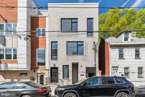 1214 E Susquehanna Ave #D, Philadelphia, PA 19125