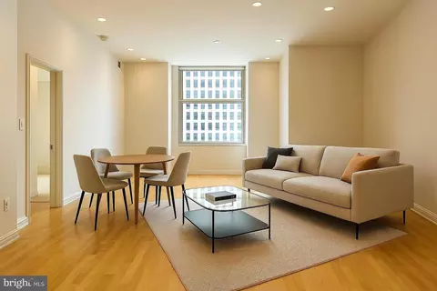 1600 Arch St #1407, Philadelphia, PA 19103