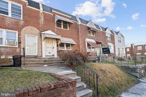 4615 Weymouth St, Philadelphia, PA 19120
