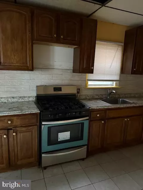 5823 Filbert St, Philadelphia, PA 19139