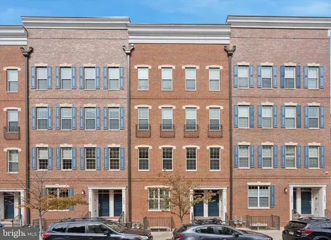 2407 Bainbridge St, Philadelphia, PA 19146