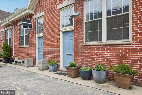 1301 N Front St #E, Philadelphia, PA 19122