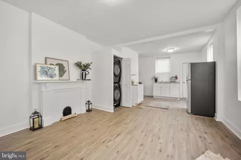 2957 N 8th St, Philadelphia, PA 19133