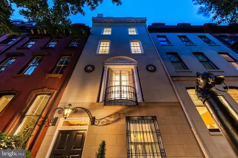 2031 Delancey Pl, Philadelphia, PA 19103