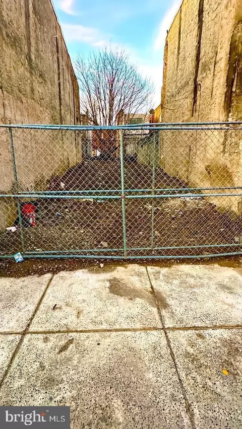 629 Mifflin St, Philadelphia, PA 19148