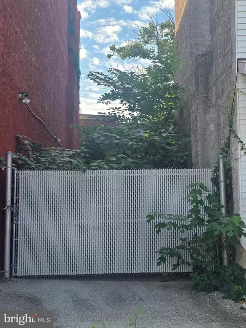 4504 Westminster Ave, Philadelphia, PA 19131