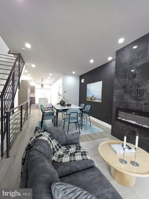 5349 Delancey St, Philadelphia, PA 19143