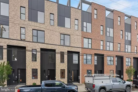 650 Fairmount Ave #J2, Philadelphia, PA 19123