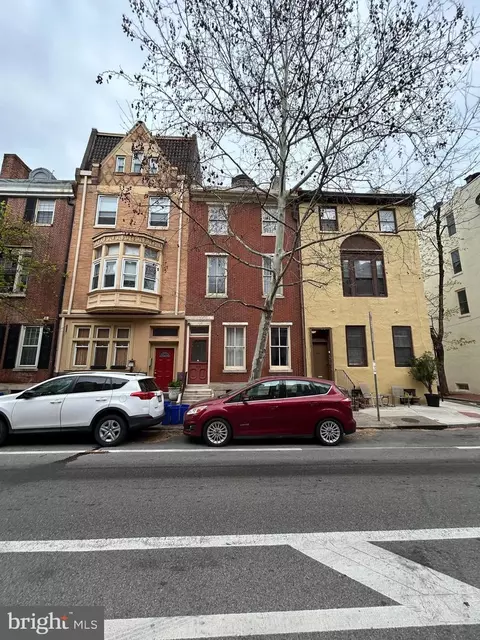 925 Spruce St, Philadelphia, PA 19107