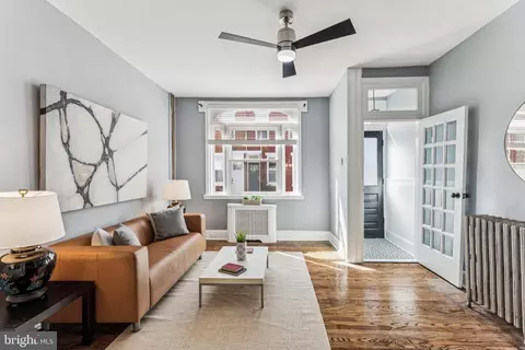 1931 Pierce St, Philadelphia, PA 19145