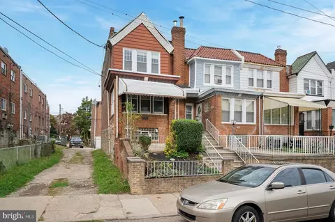 6010 N Camac St, Philadelphia, PA 19141