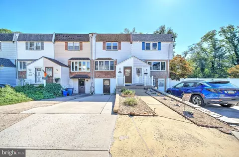 3727 Pitt Pl, Philadelphia, PA 19114