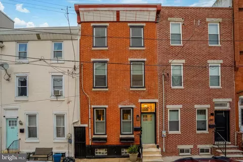 883 Perkiomen St, Philadelphia, PA 19130