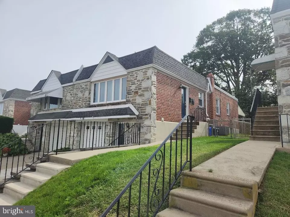  536 Wartman St, Philadelphia, PA 19128 photo 1