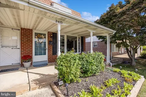 3415 Holyoke Rd, Philadelphia, PA 19114