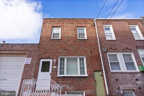 909 Watkins St, Philadelphia, PA 19148