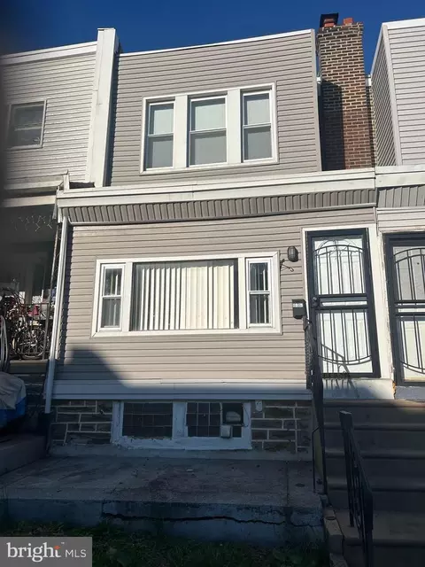 3153 Barnett St, Philadelphia, PA 19149